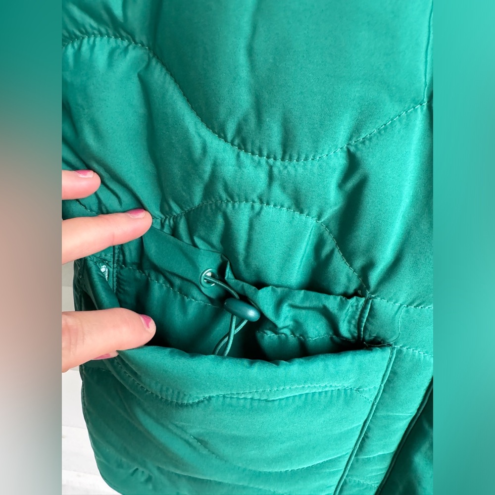 Talbots Patch Pocket Quilted Jacket Size Medium - image 3